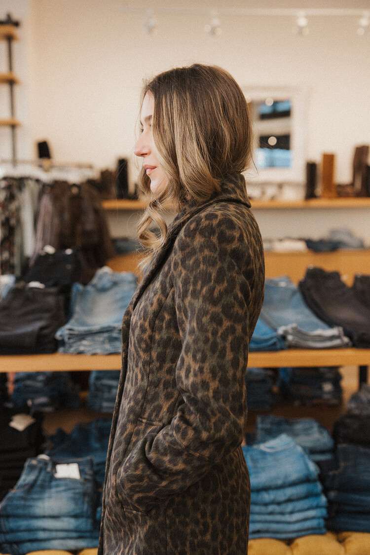 L'AGENCE L'AGENCE LANEY LEOPARD COAT