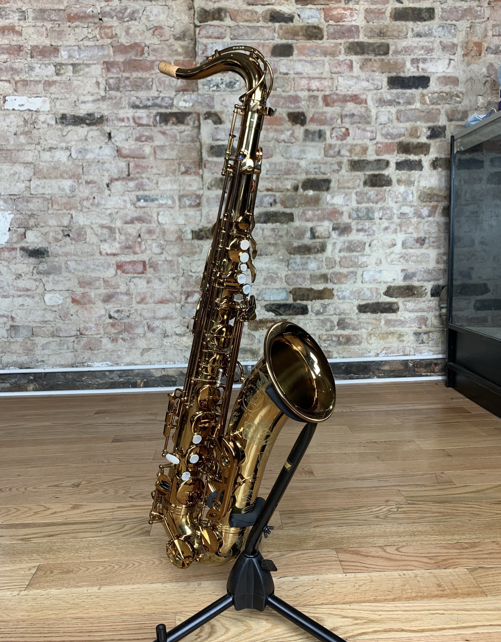 Woodstone shop tenor saxophone