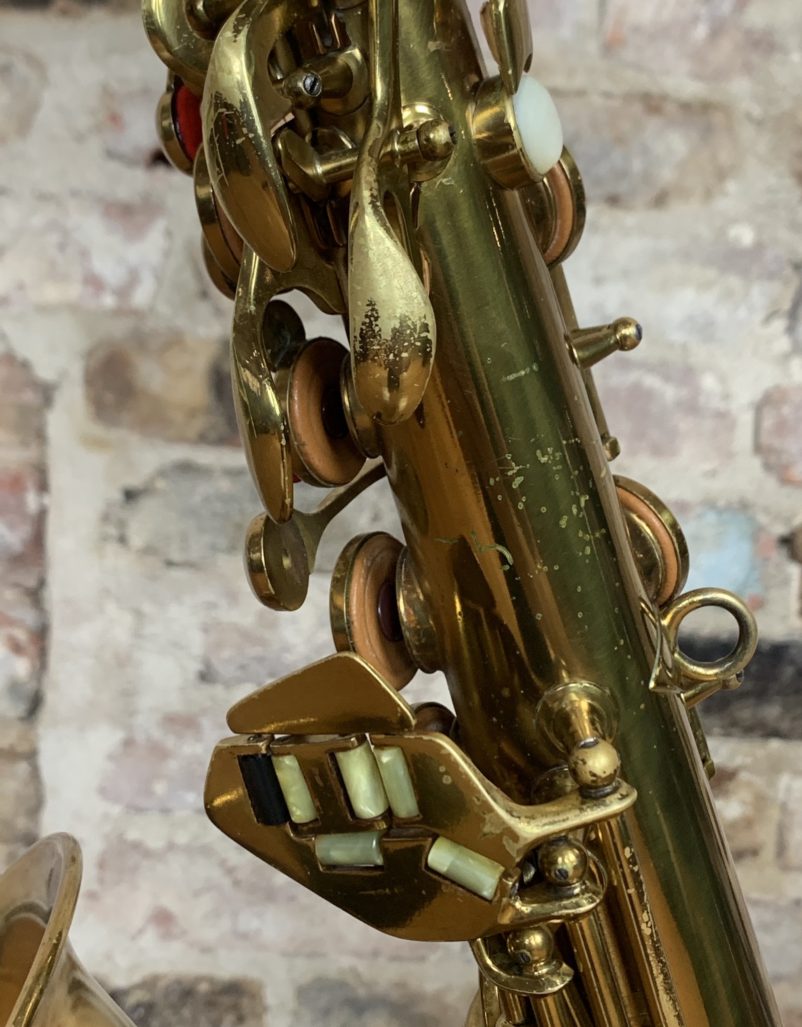 Conn Conn 6M VIII 282xxx Alto Saxophone Beautiful original lacquer Rolled Tone Holes with original case!