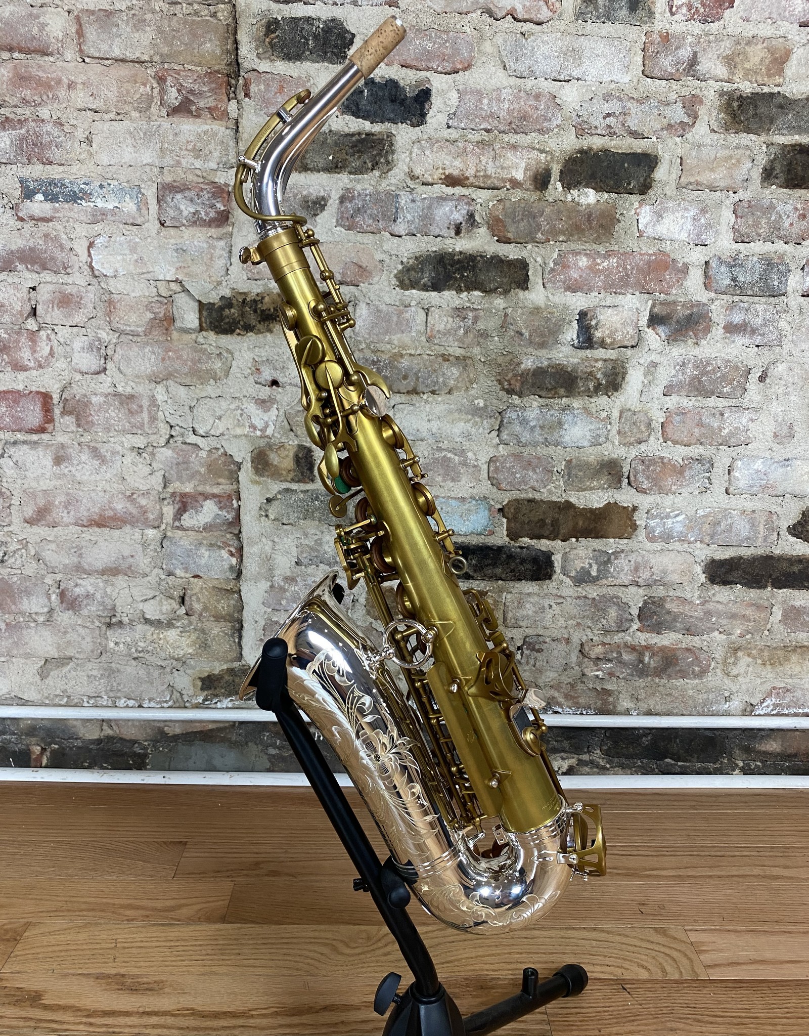 Artist Edition New York Signature Professional Alto Saxophone 