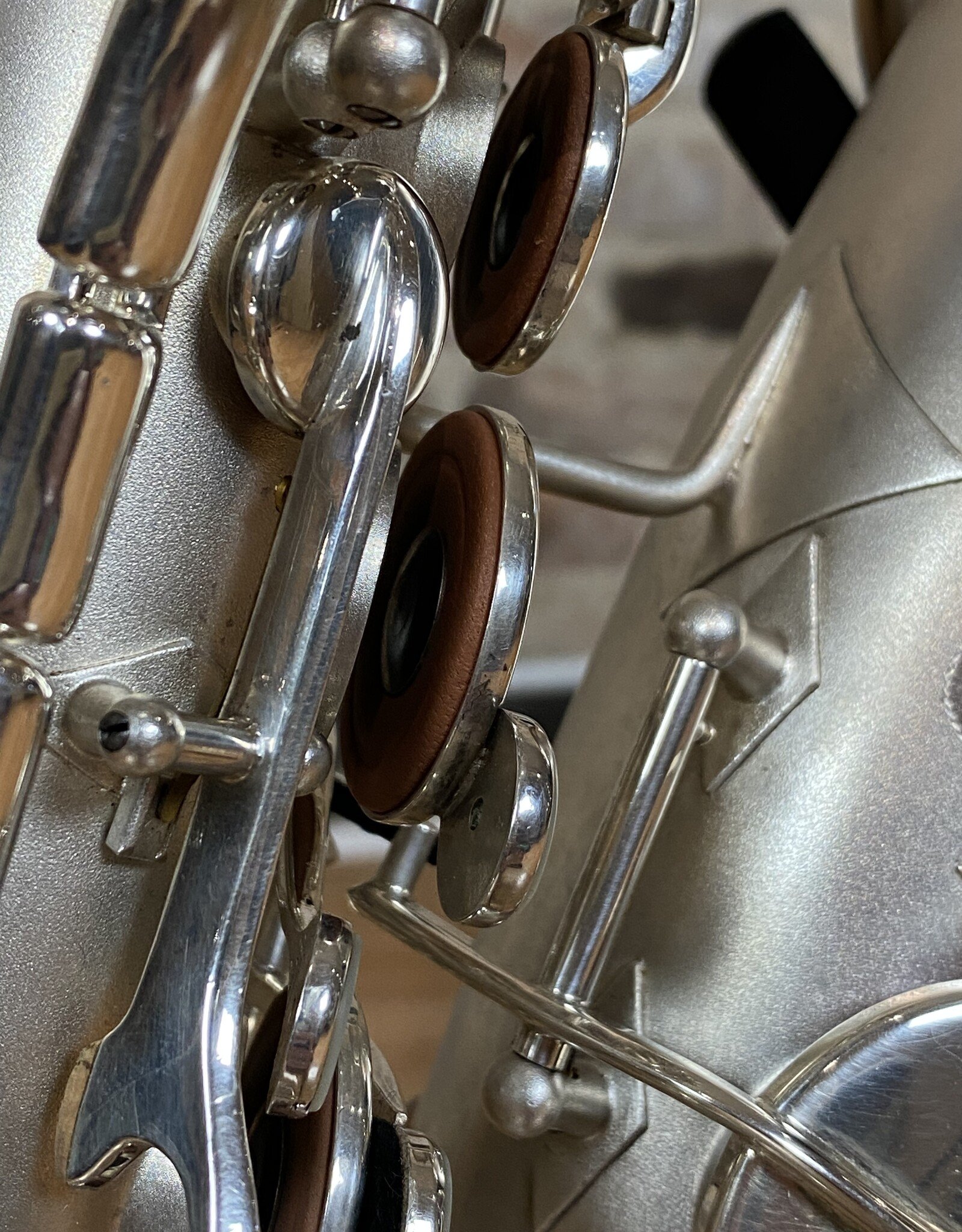 Buescher Buescher Silver New Aristocrat Alto Saxophone Gold Wash Bell 264xxx Fully Overhauled in Phenomenal Collectible Condition!