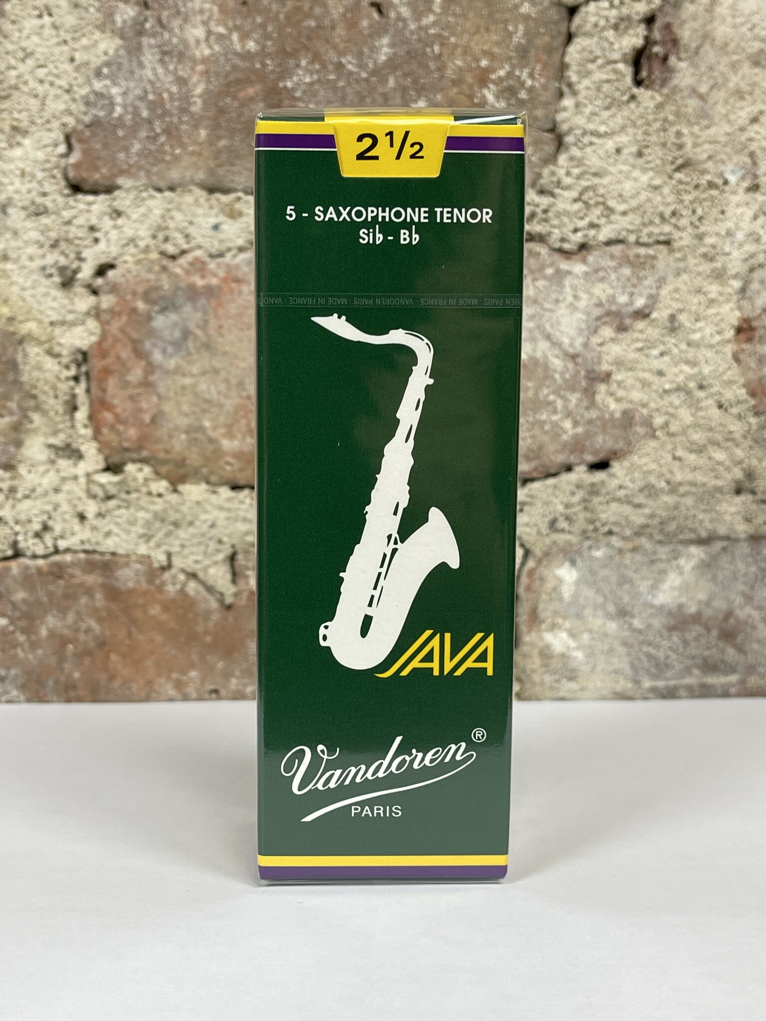 Amazon.com: Vandoren SR2625 Alto Sax JAVA Reeds Strength 2.5
