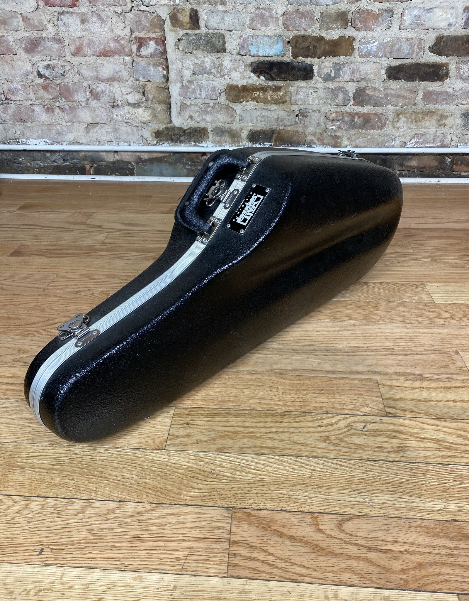 Walt Johnson Fiberglass Tenor Saxophone Flight Case Vintage Preowned