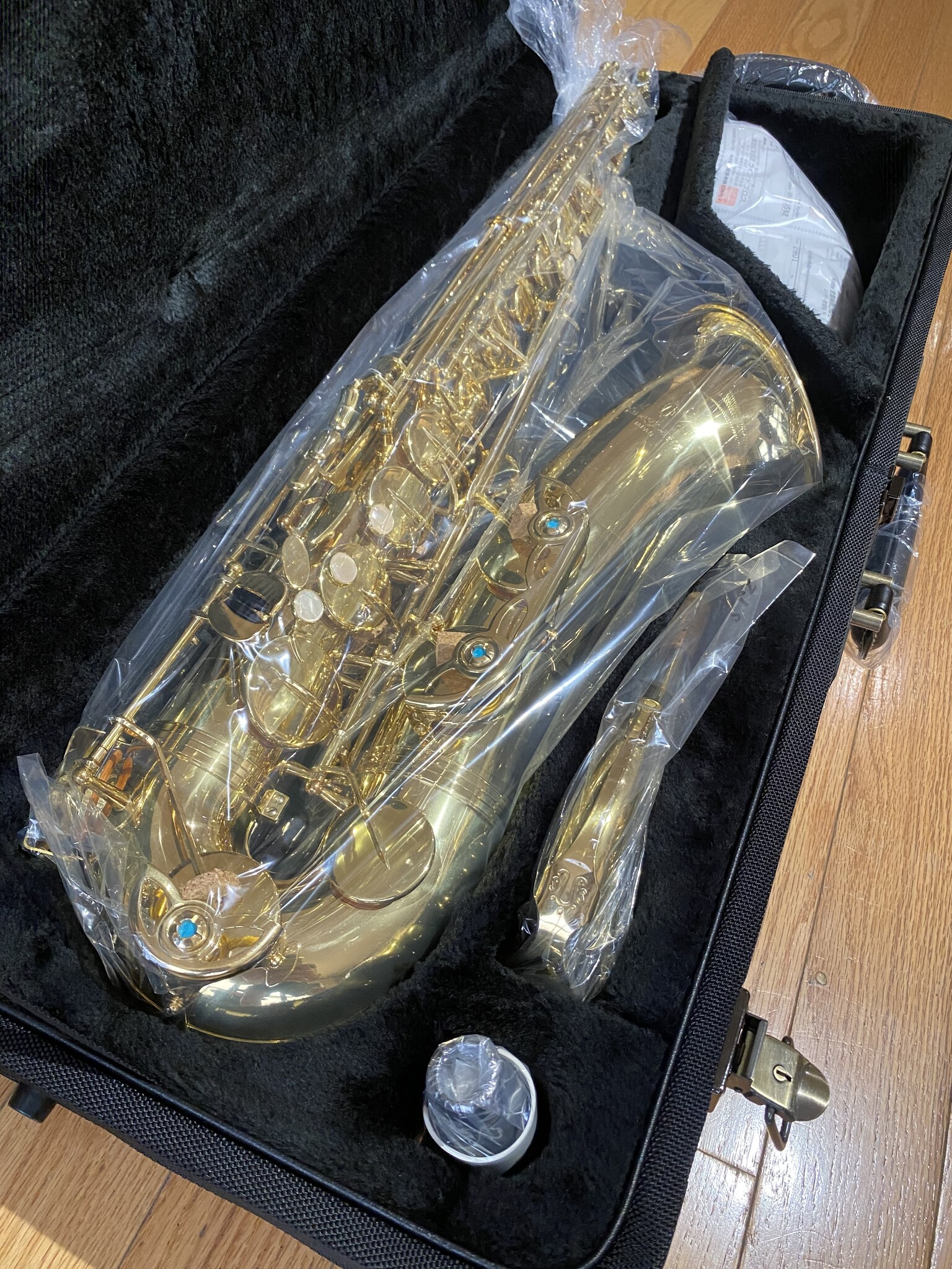Yanagisawa TWO1 Professional Tenor Saxophone Lacquered Finish TW01