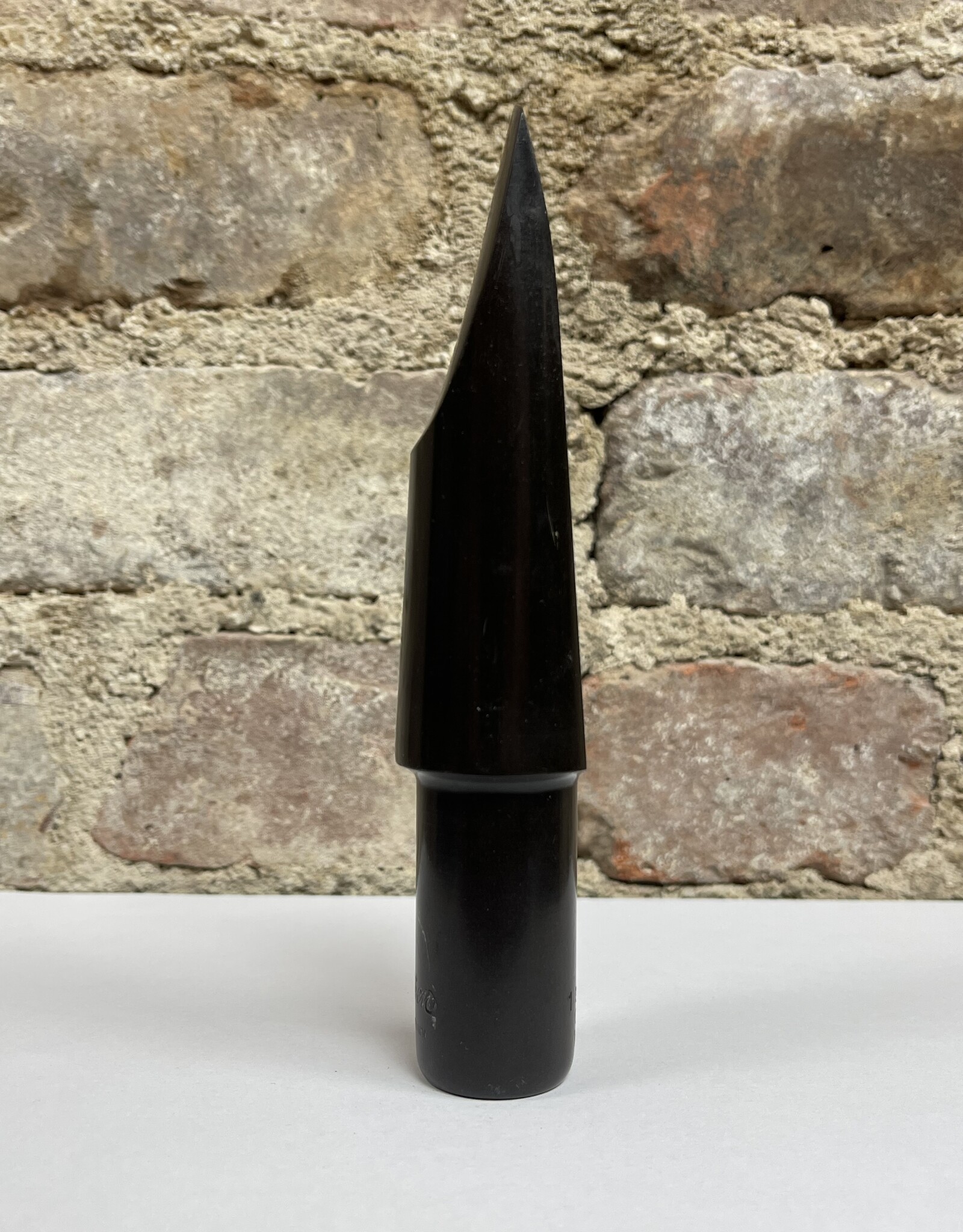 Berg Larsen 130/0 M Hard Rubber Baritone Mouthpiece - JL Berg Larsen 130/0 M Hard Rubber Baritone Mouthpiece - JL