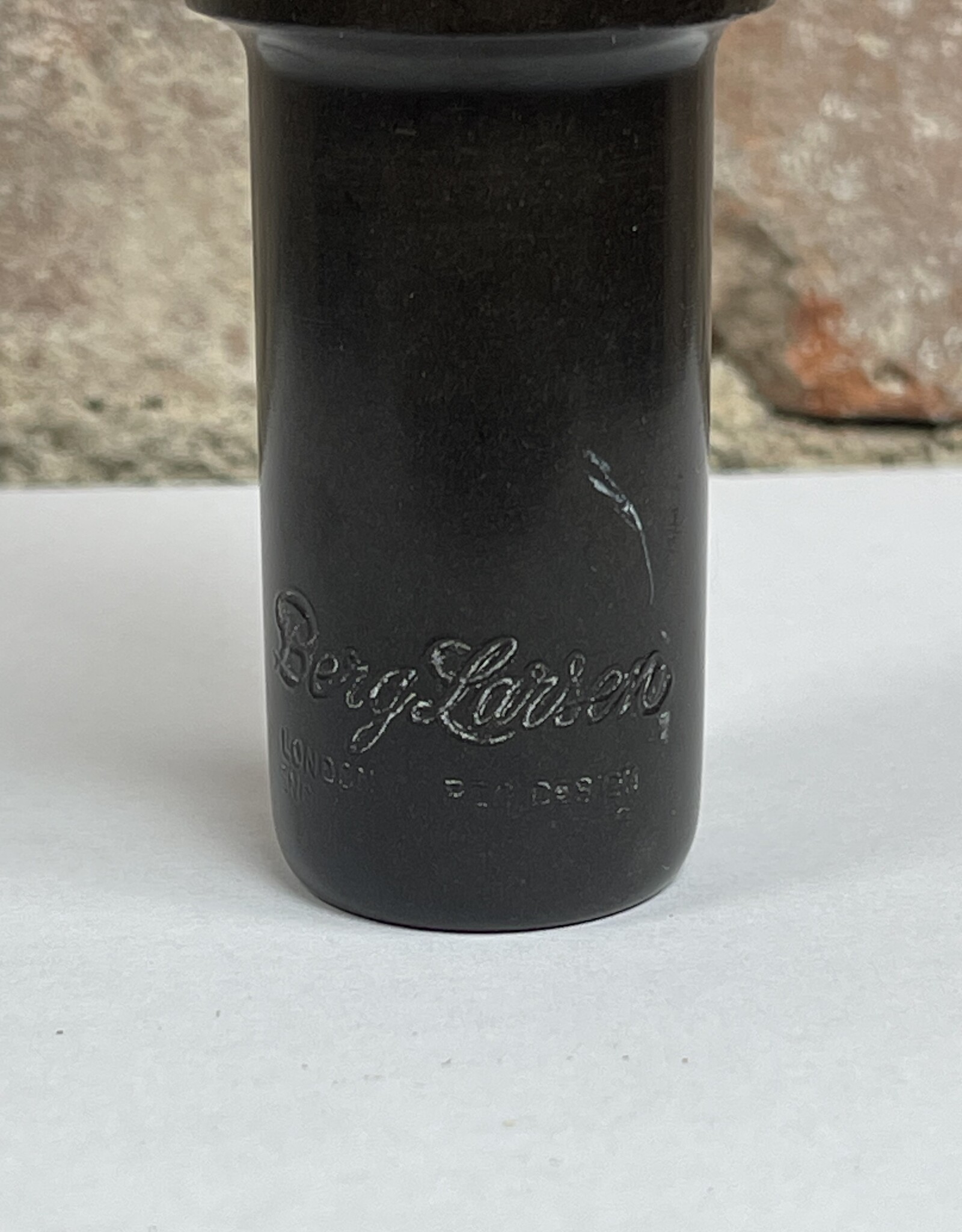 Berg Larsen 130/0 M Hard Rubber Baritone Mouthpiece - JL Berg Larsen 130/0 M Hard Rubber Baritone Mouthpiece - JL