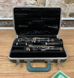 bundy AS IS Bundy Plastic Clarinet