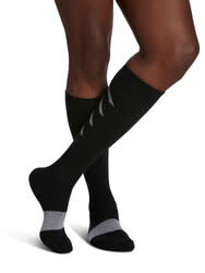 Sigvaris Graduated Compression Athletic Recovery Socks (401) Black - The  Nursing Store Inc.