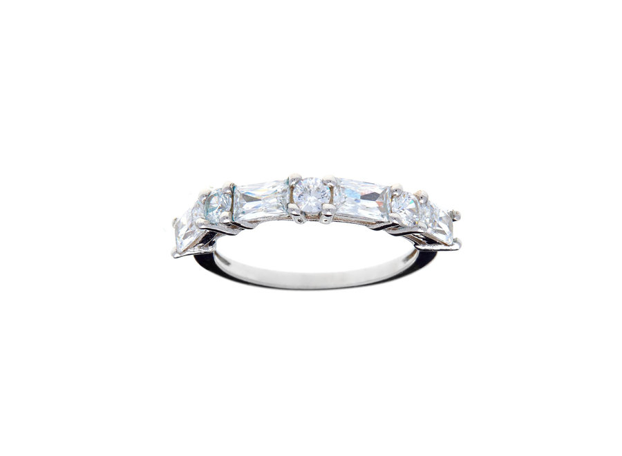 SILVER BAGUETTE CUBIC ZIRCONIA BAND RING - Size 8