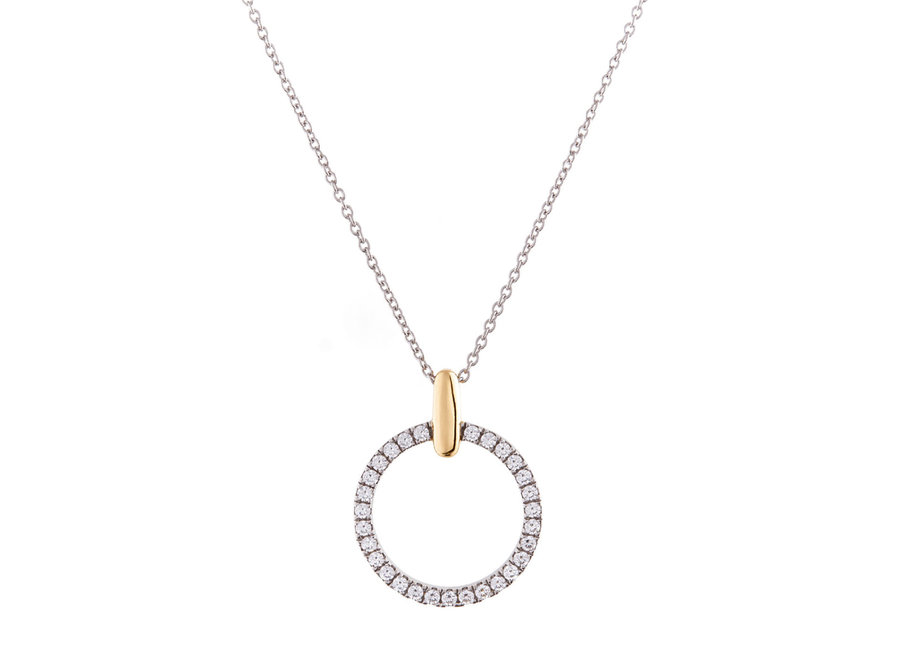 ELENORE GOLD ROUND PENDANT ON FINE SILVER CHAIN