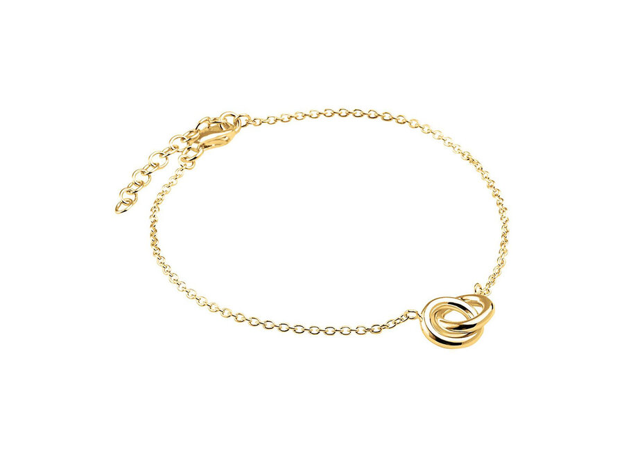 EMBRACE YELLOW GOLD BRACLET