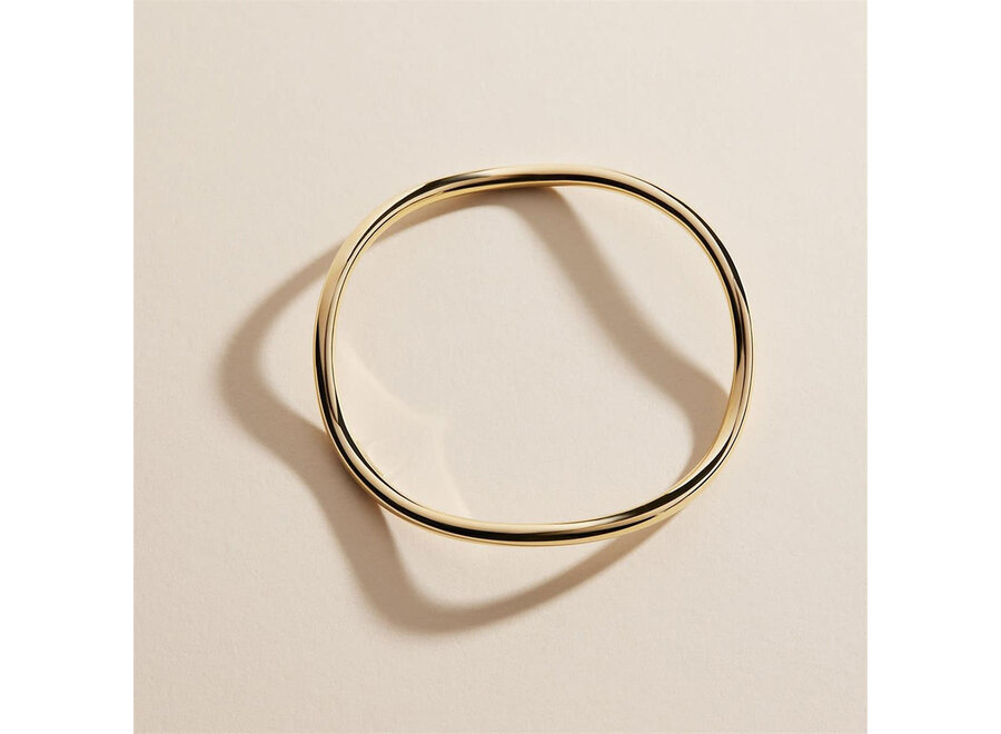 ISLAND OF DREAMS GOLD BANGLE (B7106-65)