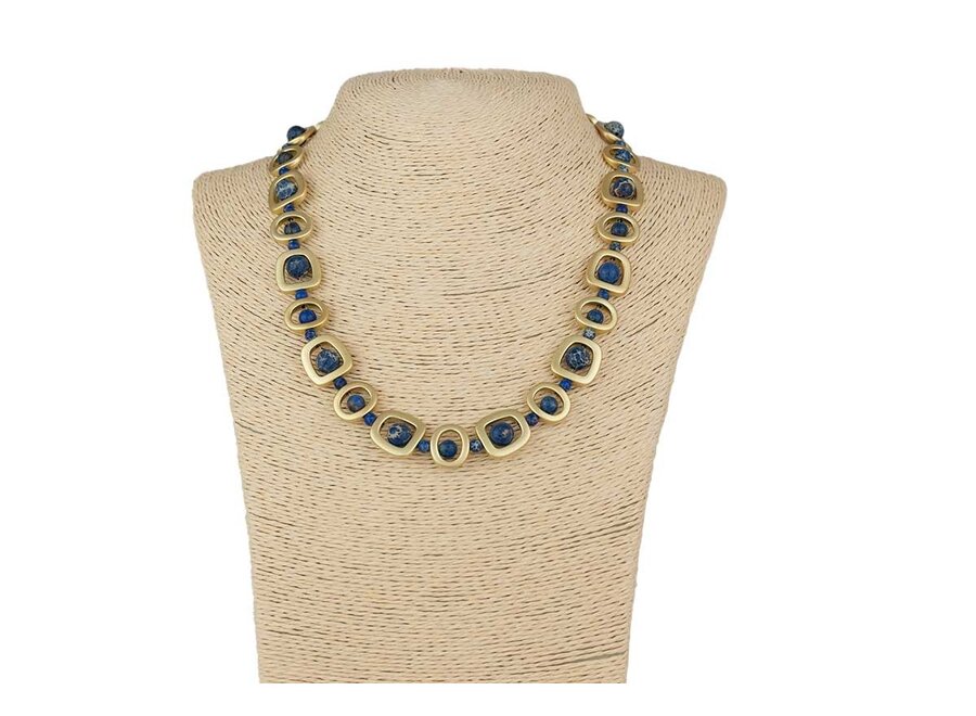 BRUSHED GOLD NECKLACE LAPIS