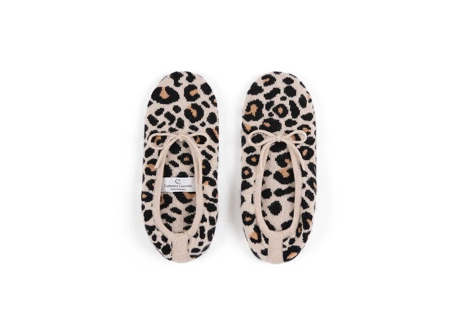CASHMERE ANIMAL PRINT SLIPPERS