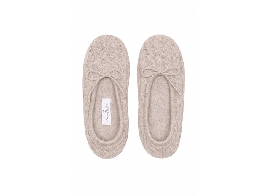 CASHMERE CABLE SLIPPERS