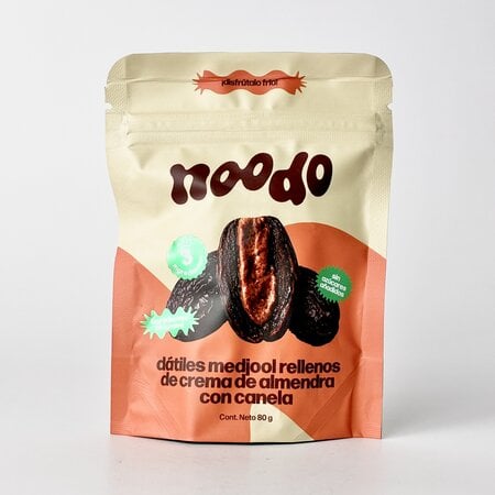 Datiles Rellenos de Crema de Almendra Con Canela Noodo 80g