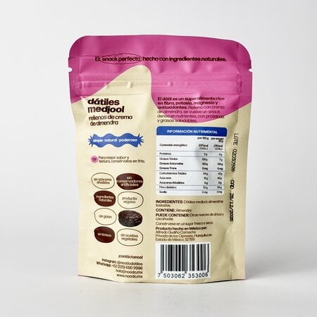 Datiles Rellenos de Crema de Almendra Noodo 80g