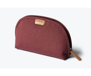 Earth pouch store