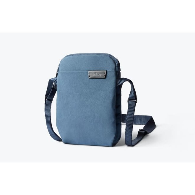 City Pouch in Marine Blue