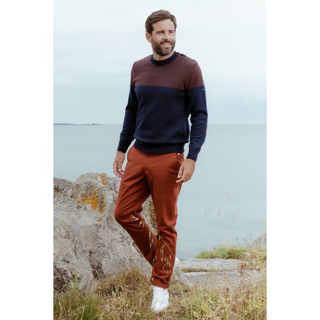 Chino Pants in Sequoia Brown