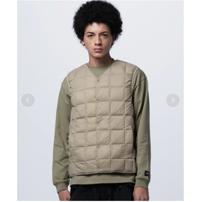 V-Neck Button Down Vest in Sandy Beige