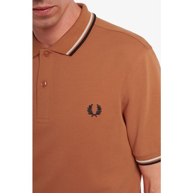 Twin Tipped Fred Perry Shirt in Court Clay