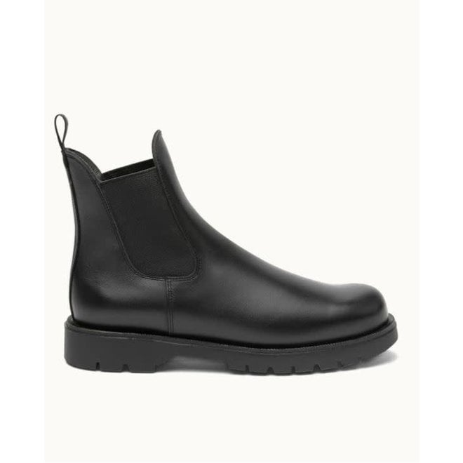 Tonnant Lug Sole Chelsea Boots in Black