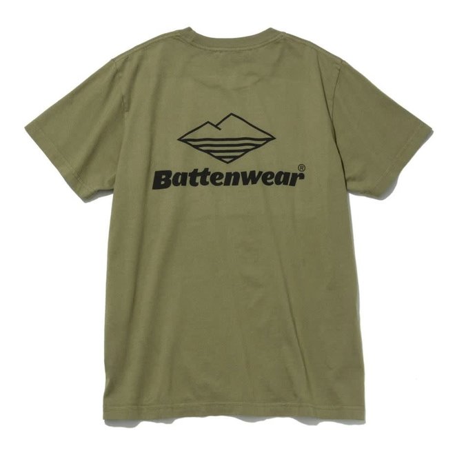 Team Pocket T-Shirt in Olive