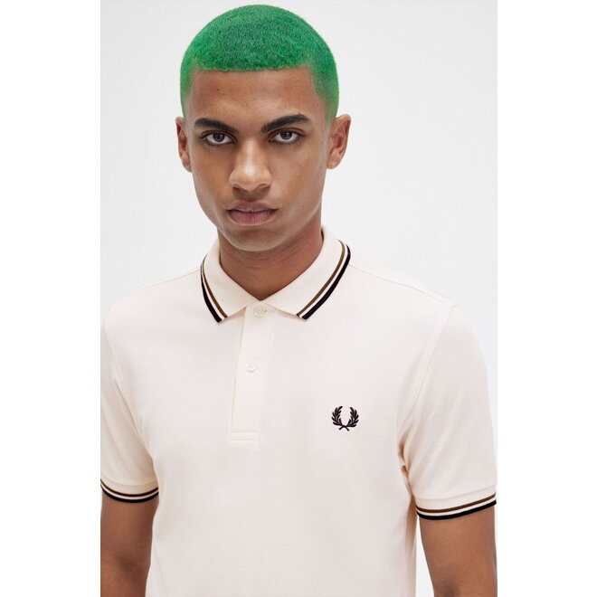 Twin Tipped Fred Perry Shirt in Silky Peach/Uniform Green/Navy