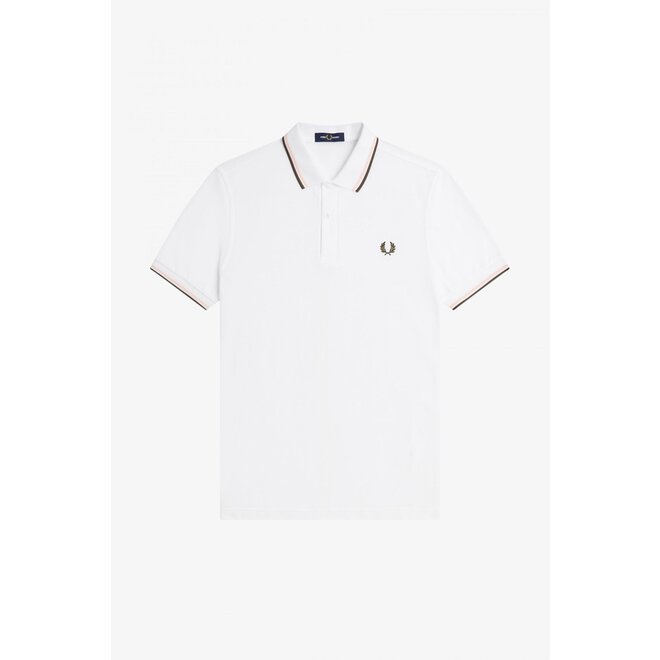 Twin Tipped Fred Perry Shirt in White/Silky Peach/Uniform Green