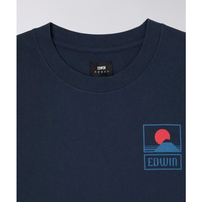 Sunset On Mt Fuji T-Shirt in Navy