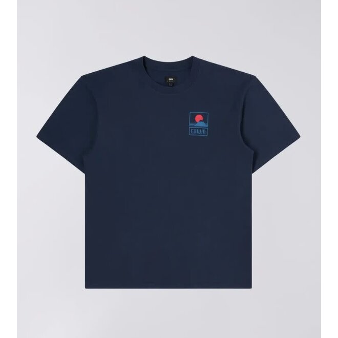 Sunset On Mt Fuji T-Shirt in Navy