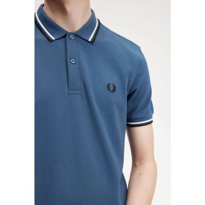 Twin Tipped Fred Perry Shirt in Midnight Blue/White