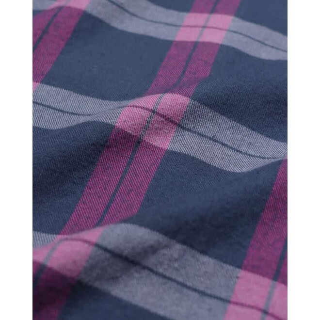Larry Shirt in Insignia Blue/Magenta Check