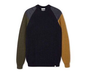 Peregrine on sale wool sweater