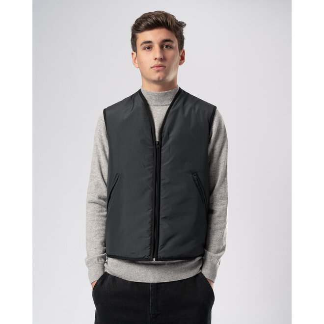 Penouco Tech Vest in Black