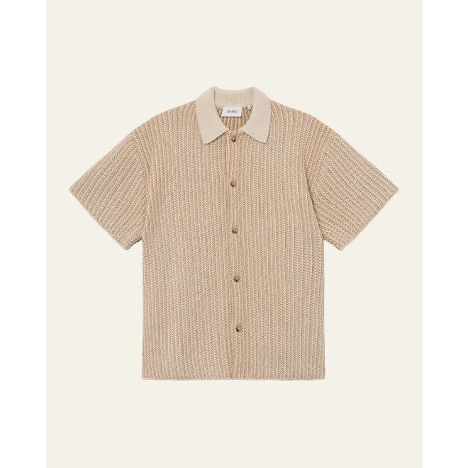 Easton Knitted SS Shirt in Camel/Ivory