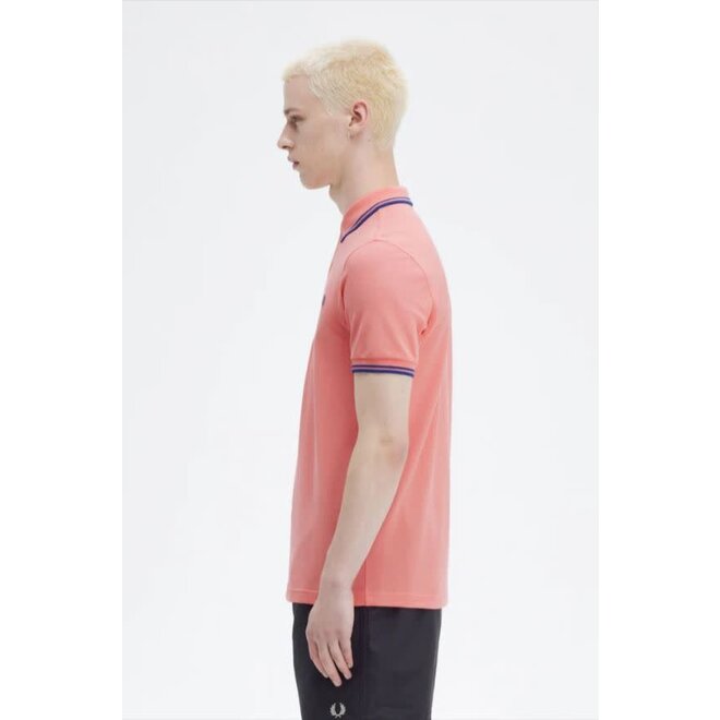 Twin Tipped Fred Perry Shirt in Coral Heat/ Shaded Cobalt