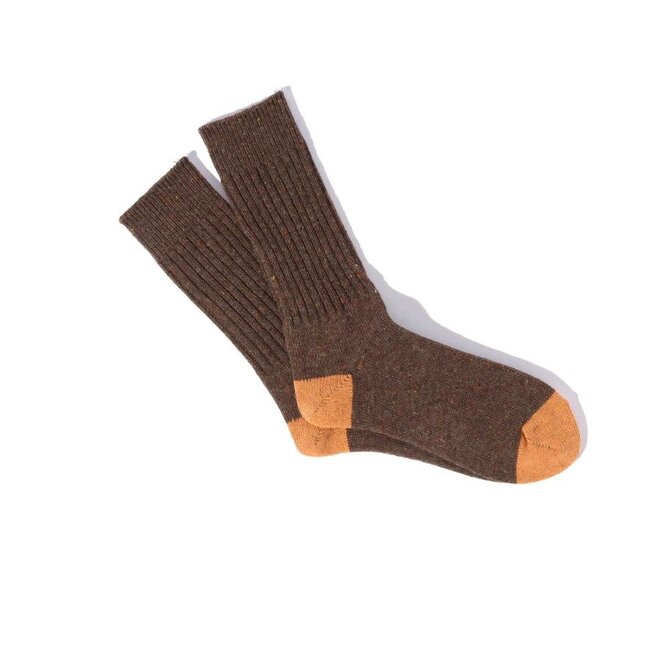 Tweed Nep Crew in Brown