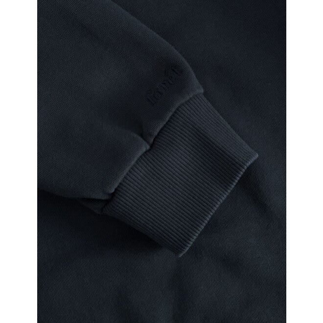 Log Half Zip Sweatshirt in Navy
