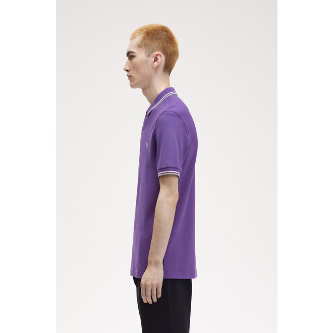 Twin Tipped Fred Perry Shirt in Amethyst/Ecru/Silver Blue
