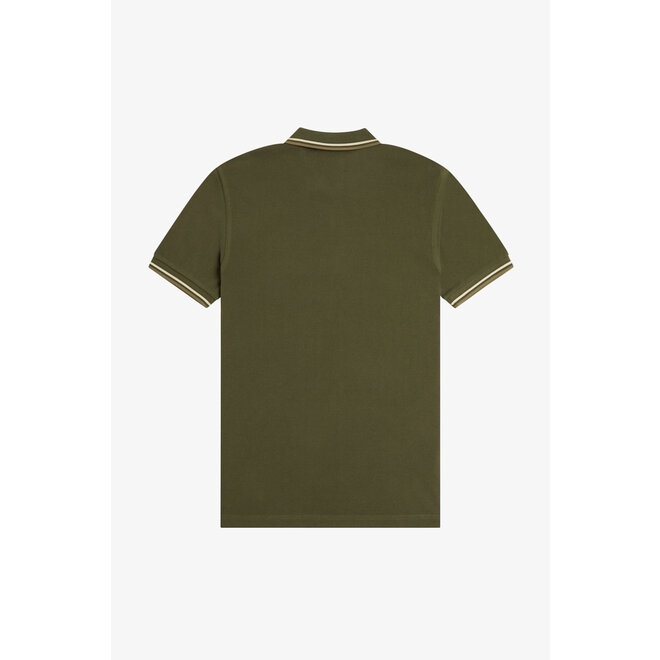 Twin Tipped Fred Perry Shirt in Hunting Green/Light Oyster/Laurel Wreath Green