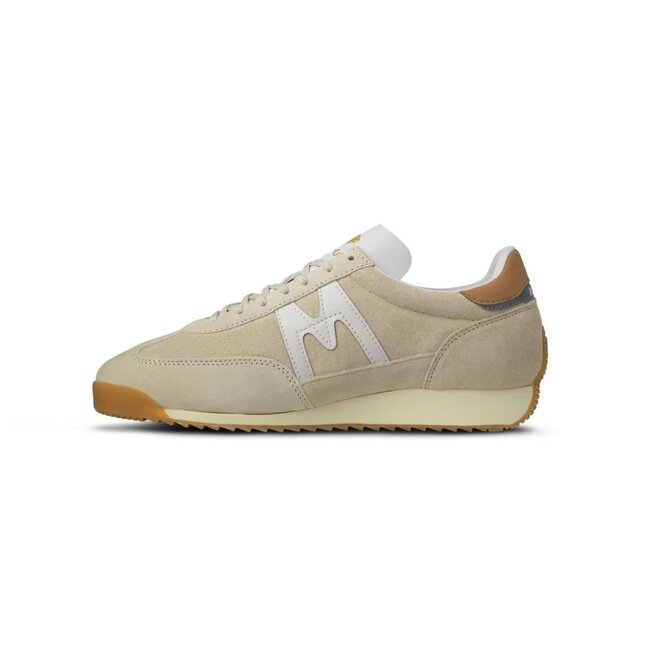 Mestari in Turtledove/Bright White