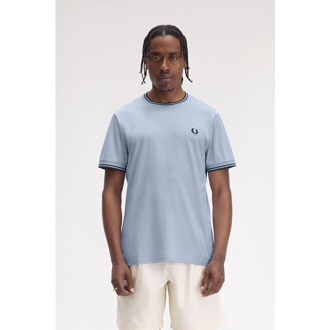 Twin Tipped T-Shirt in Light Smoke/Petrol Blue/Navy