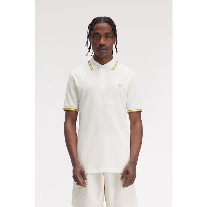 Twin Tipped Fred Perry Shirt in Snow White/Honeycomb/Honeycomb