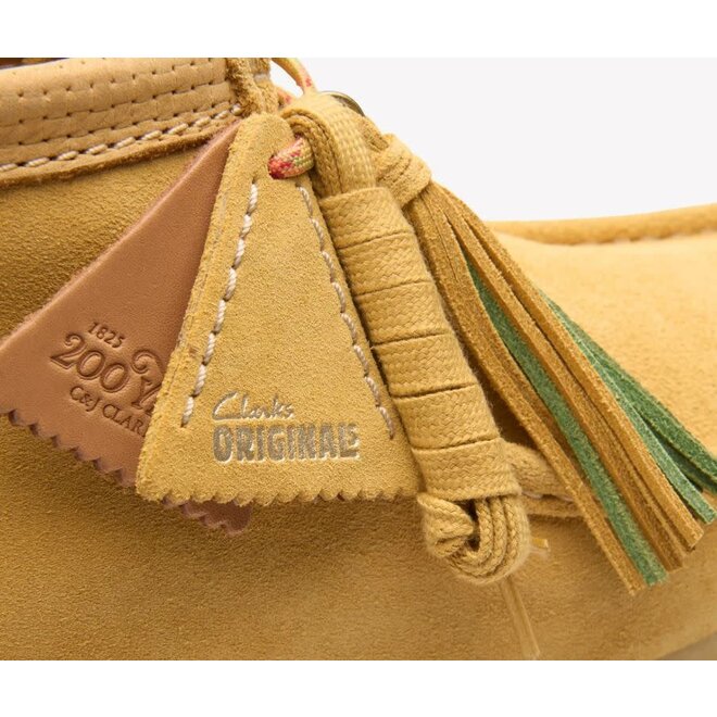 Wallabee Boot in Golden Tan Suede