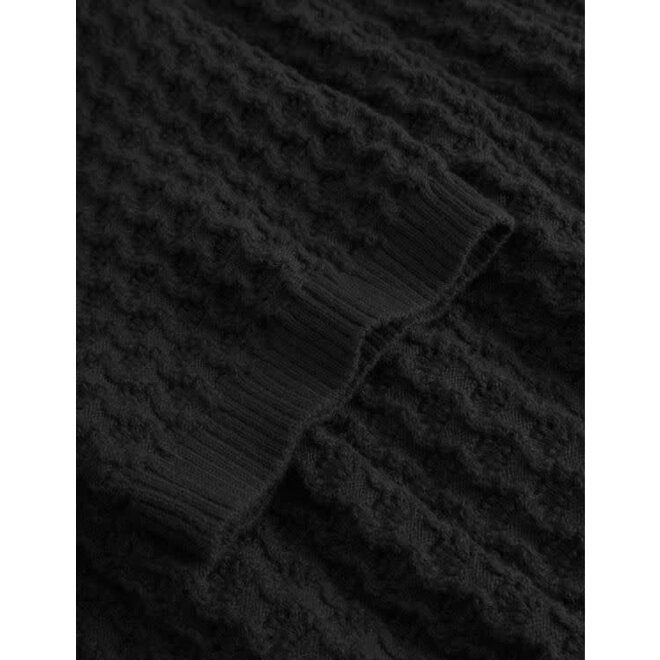 Gespertus Knit Shirt in Black