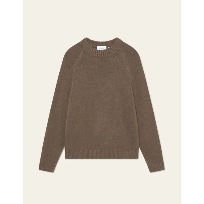 Gilbert Crewneck Knit in Teak Brown