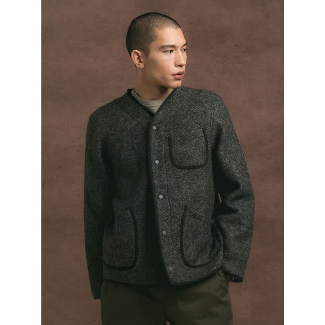 Neist Wool Cardigan in Moss