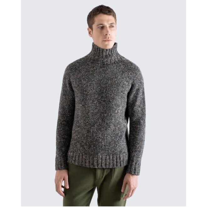 Bayer Roll Neck in Grey/Multi Fleck